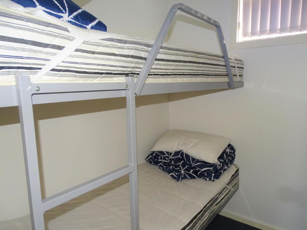 במוטל Port Moonta Moonta Bay Cabins מראה חיצוני תמונה