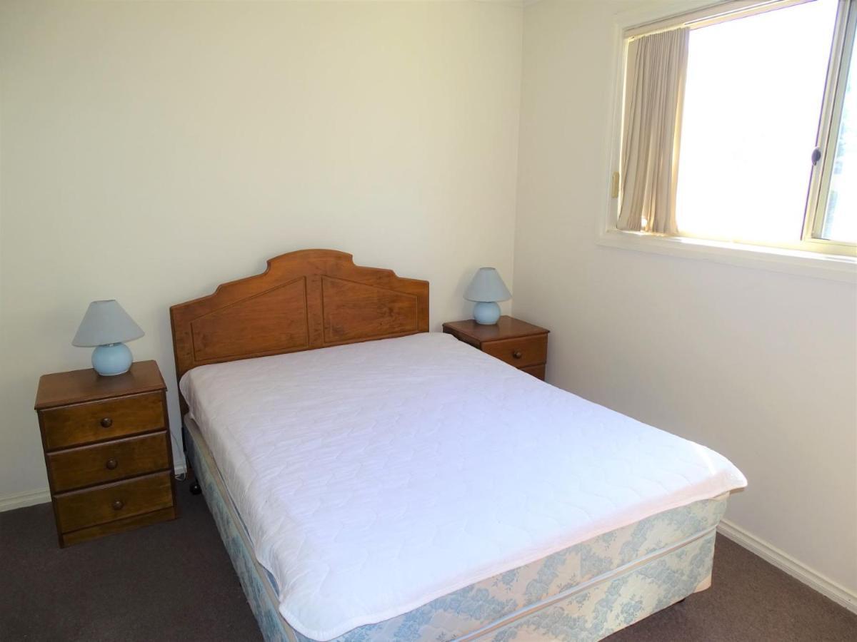 במוטל Port Moonta Moonta Bay Cabins מראה חיצוני תמונה