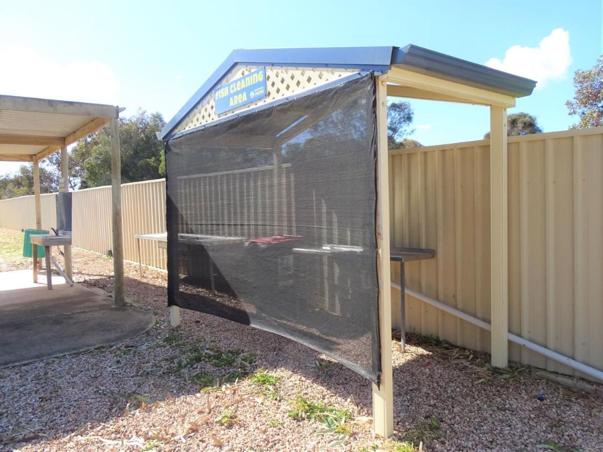 במוטל Port Moonta Moonta Bay Cabins מראה חיצוני תמונה
