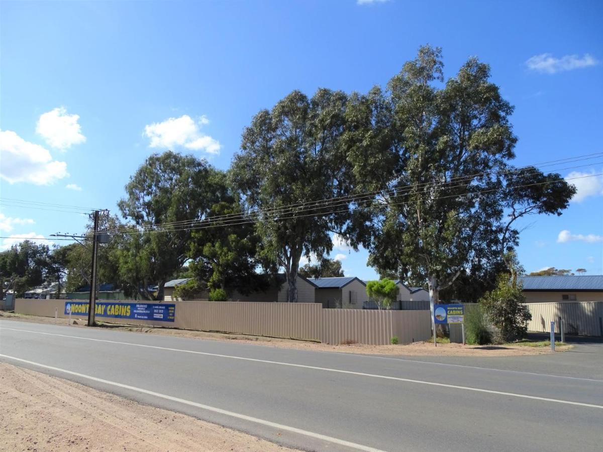 במוטל Port Moonta Moonta Bay Cabins מראה חיצוני תמונה
