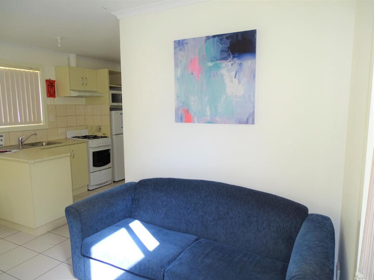 במוטל Port Moonta Moonta Bay Cabins מראה חיצוני תמונה